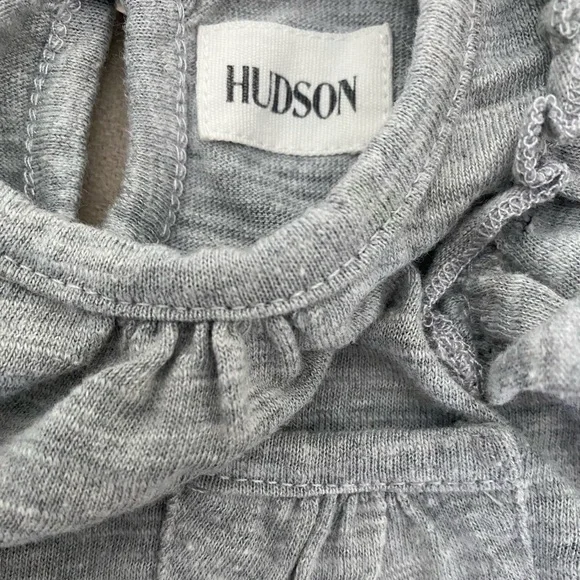 Hudson Grey Ruffle Top 9months - Picture 5 of 5